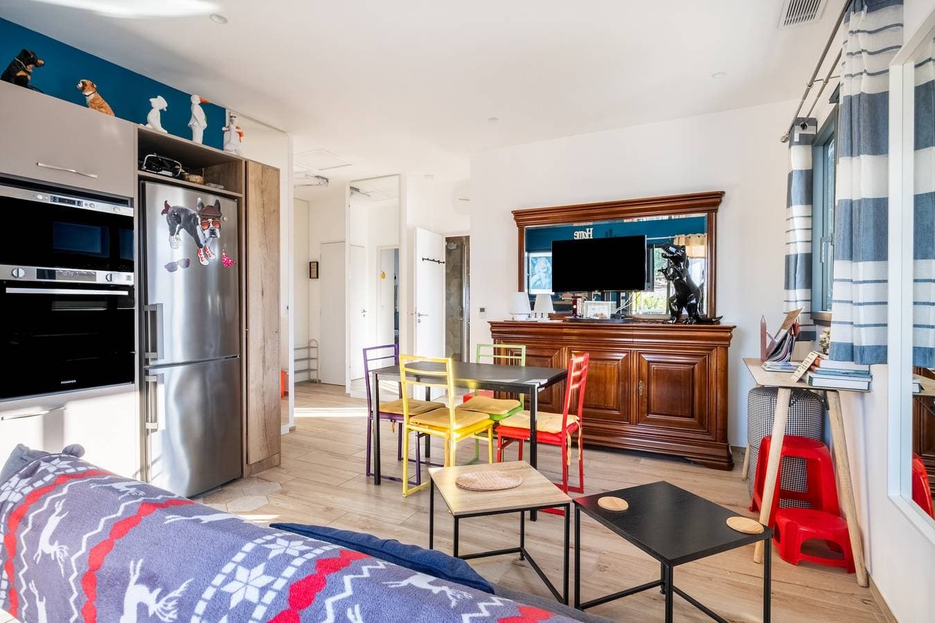 Foto 8 von 23: Apartment 'T3 Cros De Cagnes Bord De Plage' mit privater Terrasse, WLAN und Klimaanlage