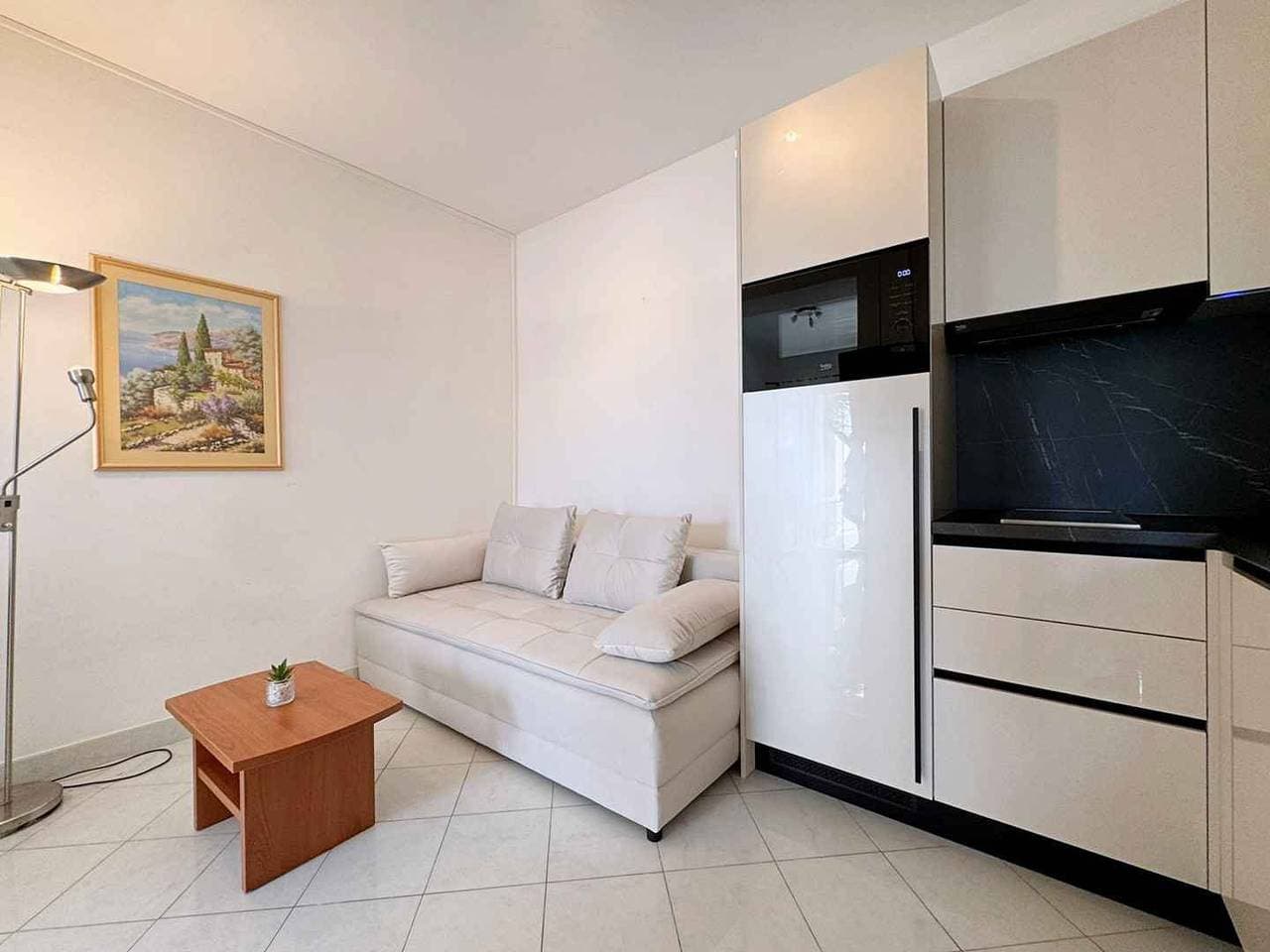 Foto 4 von 32: Ferienwohnung mit Meerblick 20 m von der Küste