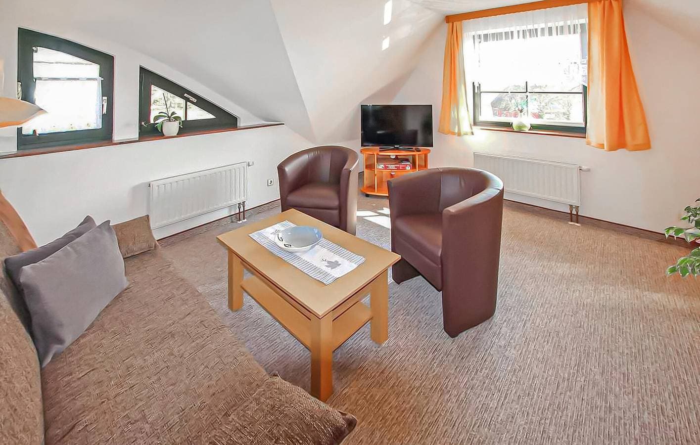 Foto 3 von 18: Gemütliche Ferienwohnung am Meer 200m von der Küste entfernt in Alt Reddevitz