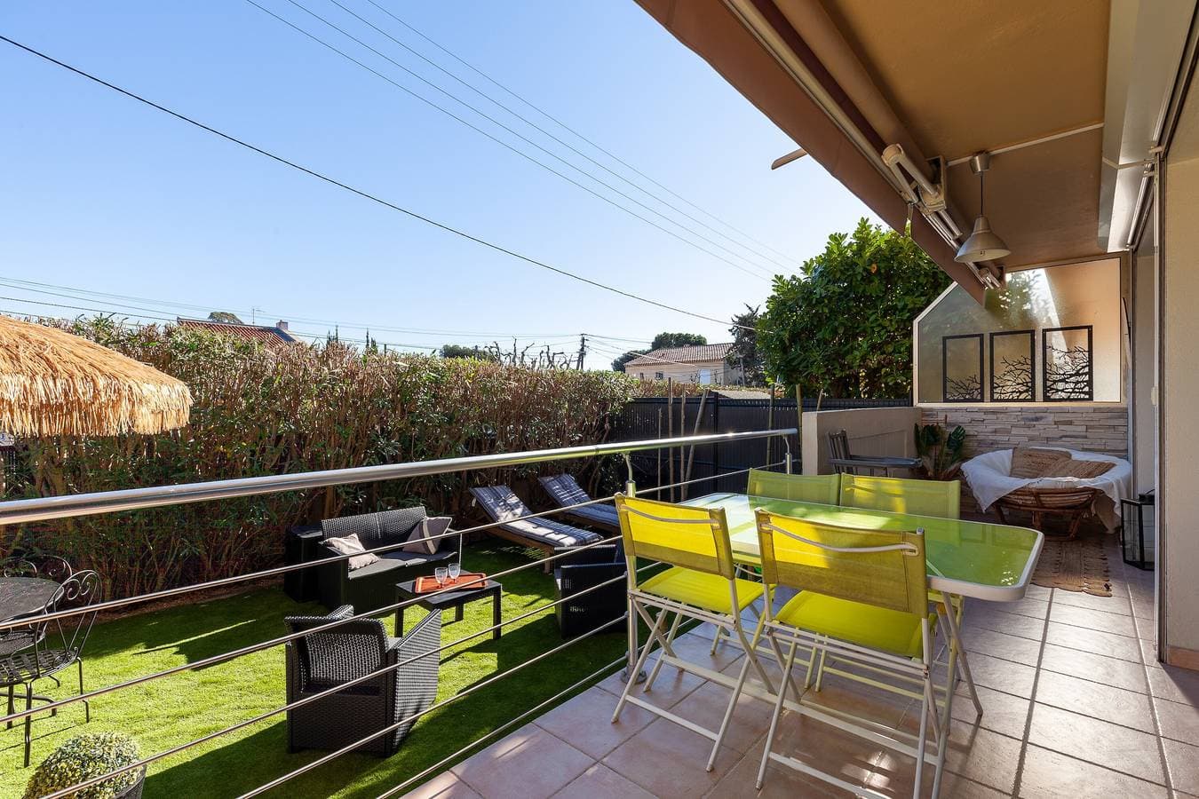 Foto 5 von 32: Ferienwohnung 'Le Cytharis A 10 Mn De La Mer' mit Privatterrasse, Wi-Fi und Klimaanlage