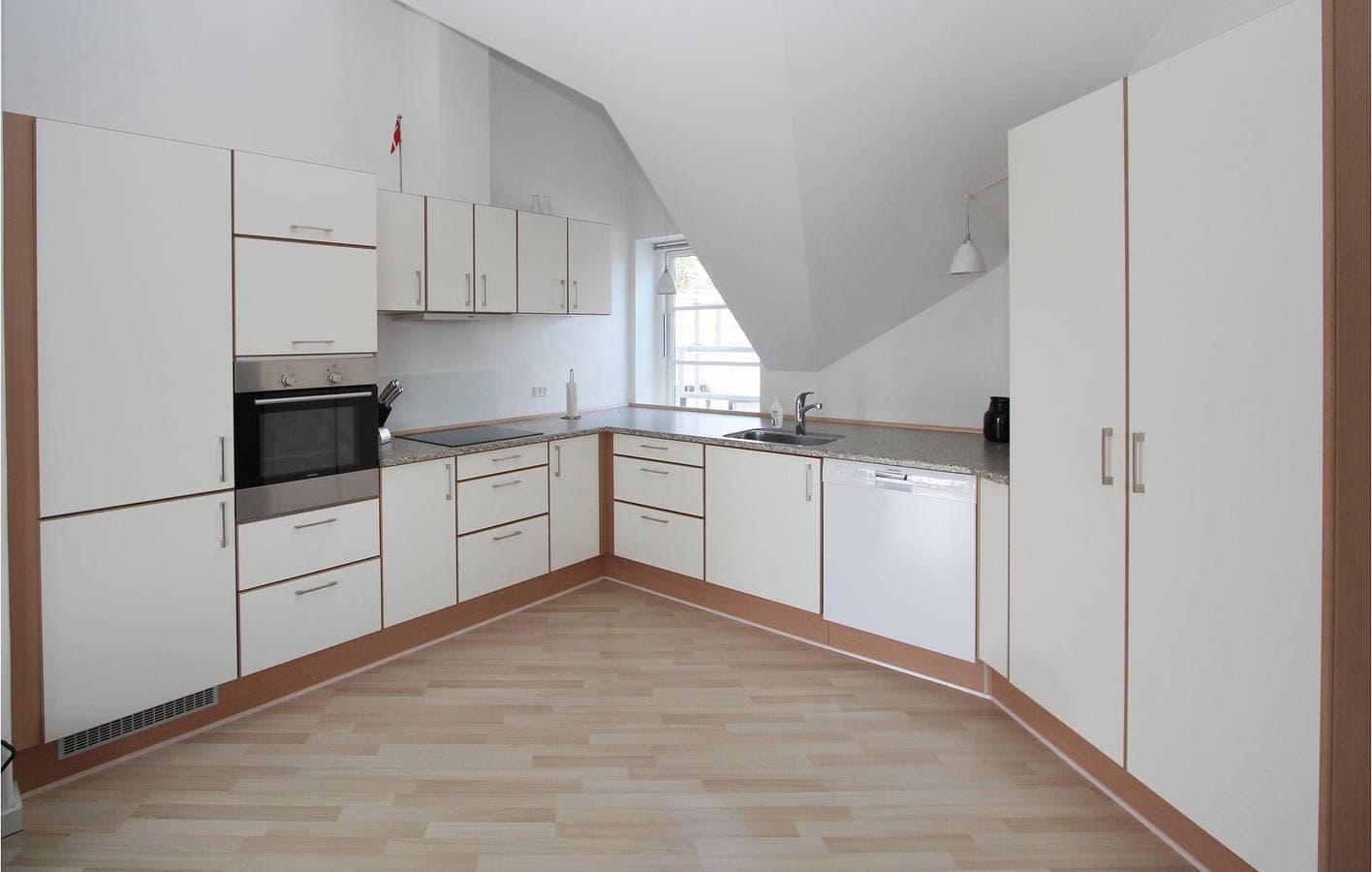 Foto 9 von 25: Ferienwohnung für 6 Personen mit Terrasse