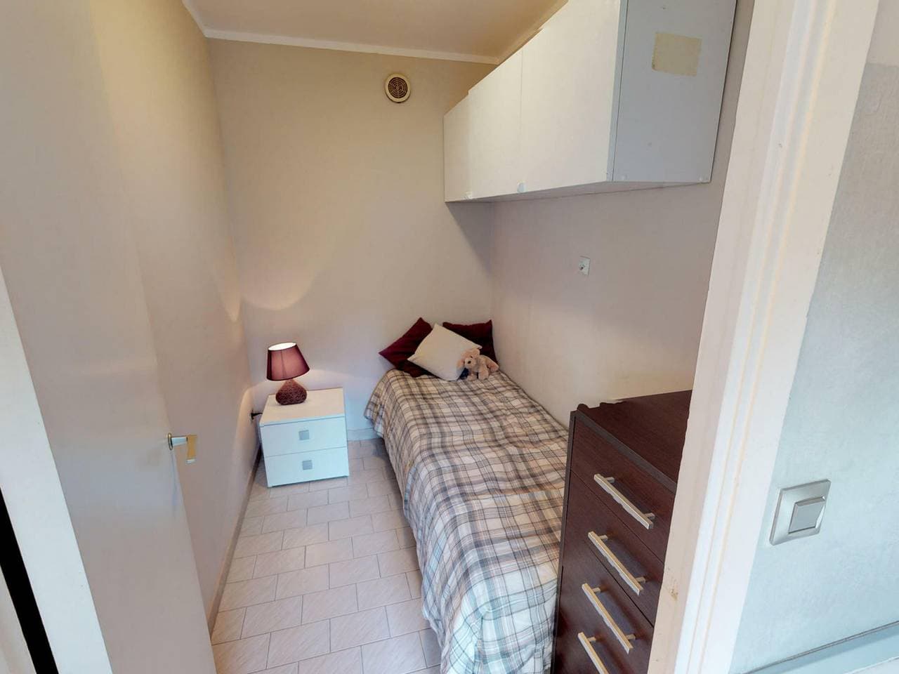 Foto 4 von 18: Renoviertes ruhiges Studio mit Alkoven