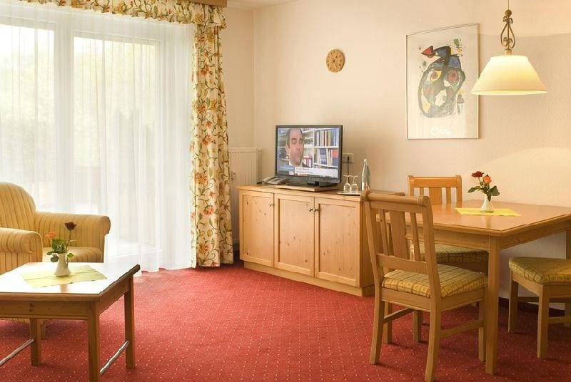 Foto 4 von 9: Aparthotel Sonnenburg - Ferienwohnung Typ B, 55qm, max. 2 Personen