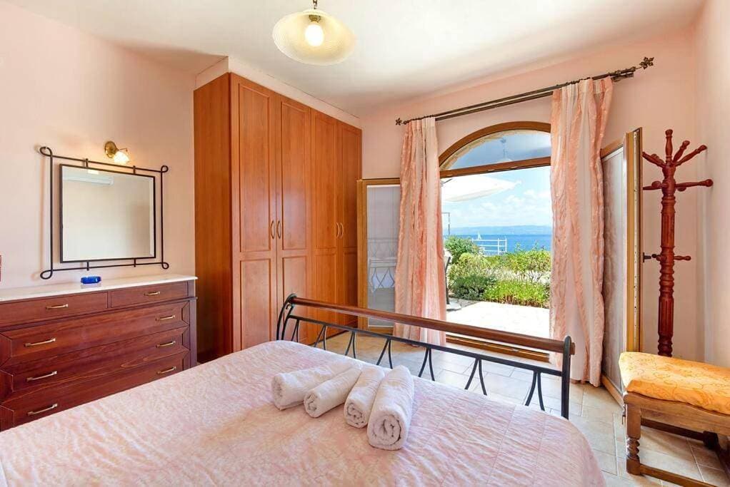 Foto 5 von 34: Three-Bedroom Villa