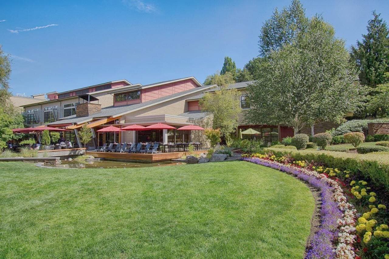 Cedarbrook Lodge 1