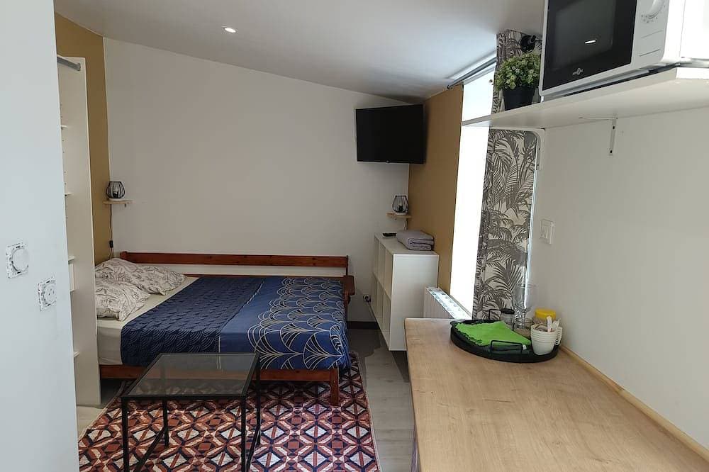 Foto 3 von 6: Fully Furnished Studio: Welcome to Lili's