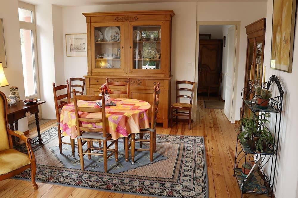 Foto 6 von 11: Penthouse Apartment 2Min From Mont Saint Michel Bay