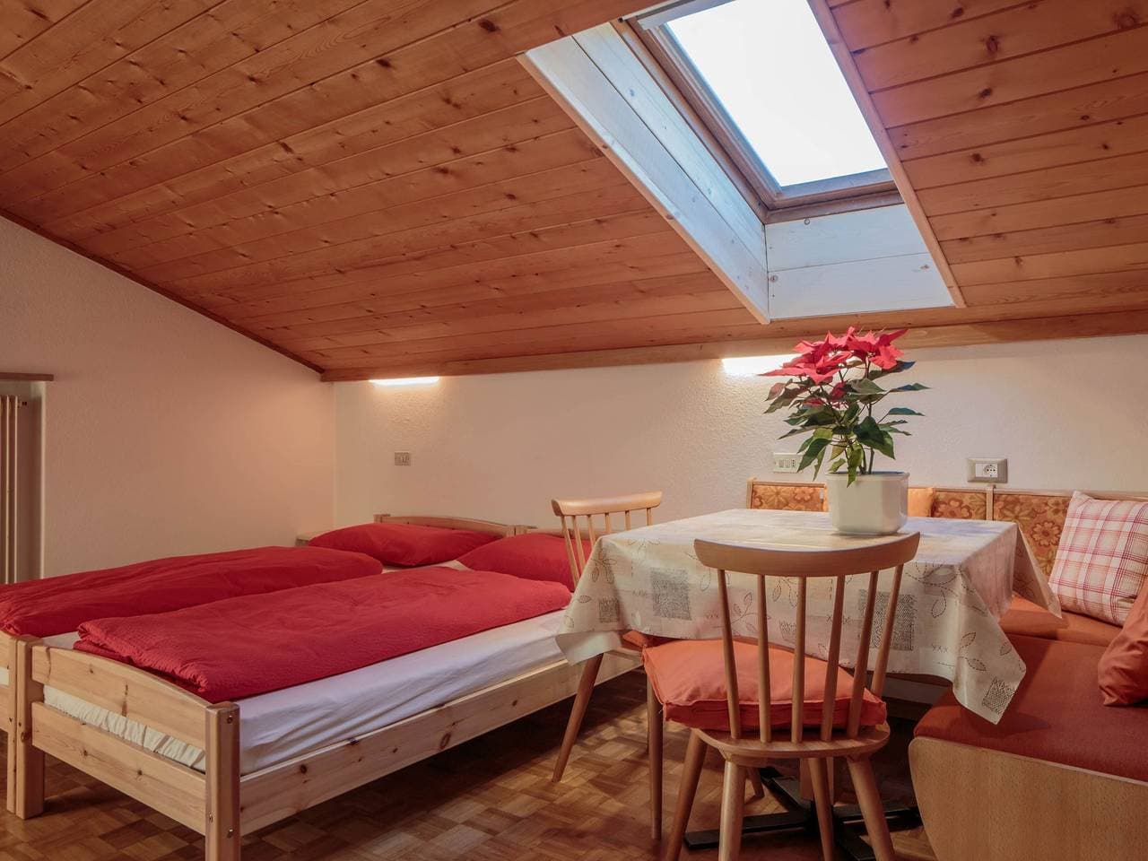 Foto 7 von 25: Mit privatem Balkon