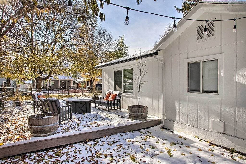 Cozy Coeur d'Alene Getaway w/ Fire Pit, Near Dtwn 1