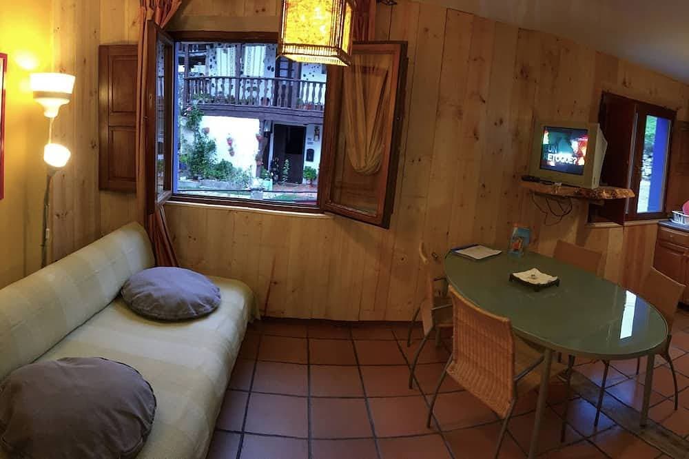 Foto 10 von 30: Unterkunft in den Bergen. Jacuzzi. Picos de Europa. Asturias. Cangas de Onis.