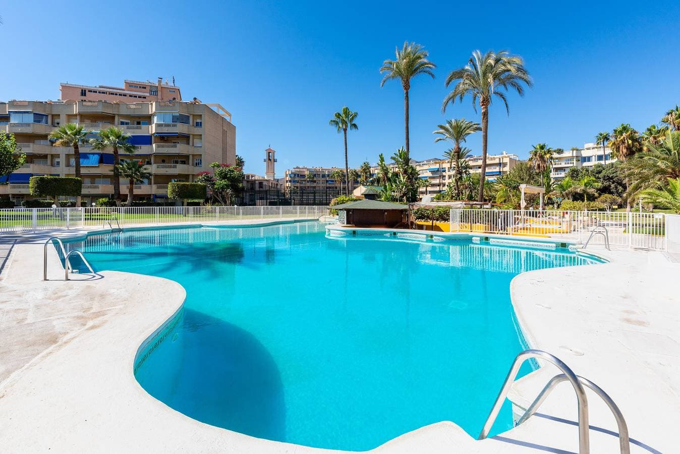 Costa Lago Playa 1