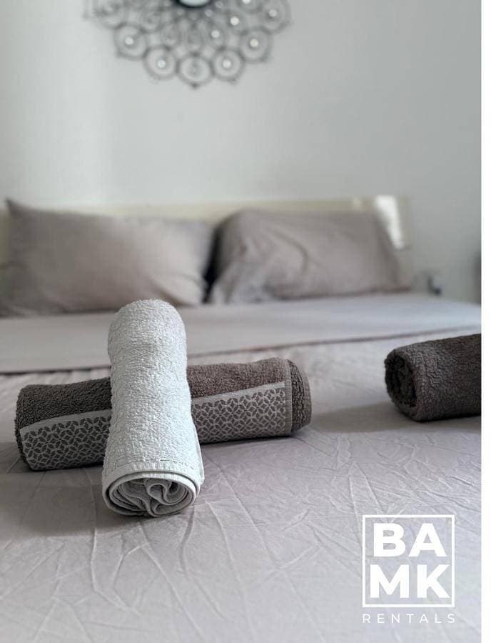 Sliema Modern 2 Bedroom Apartment 1 Minute from the Promenade 1