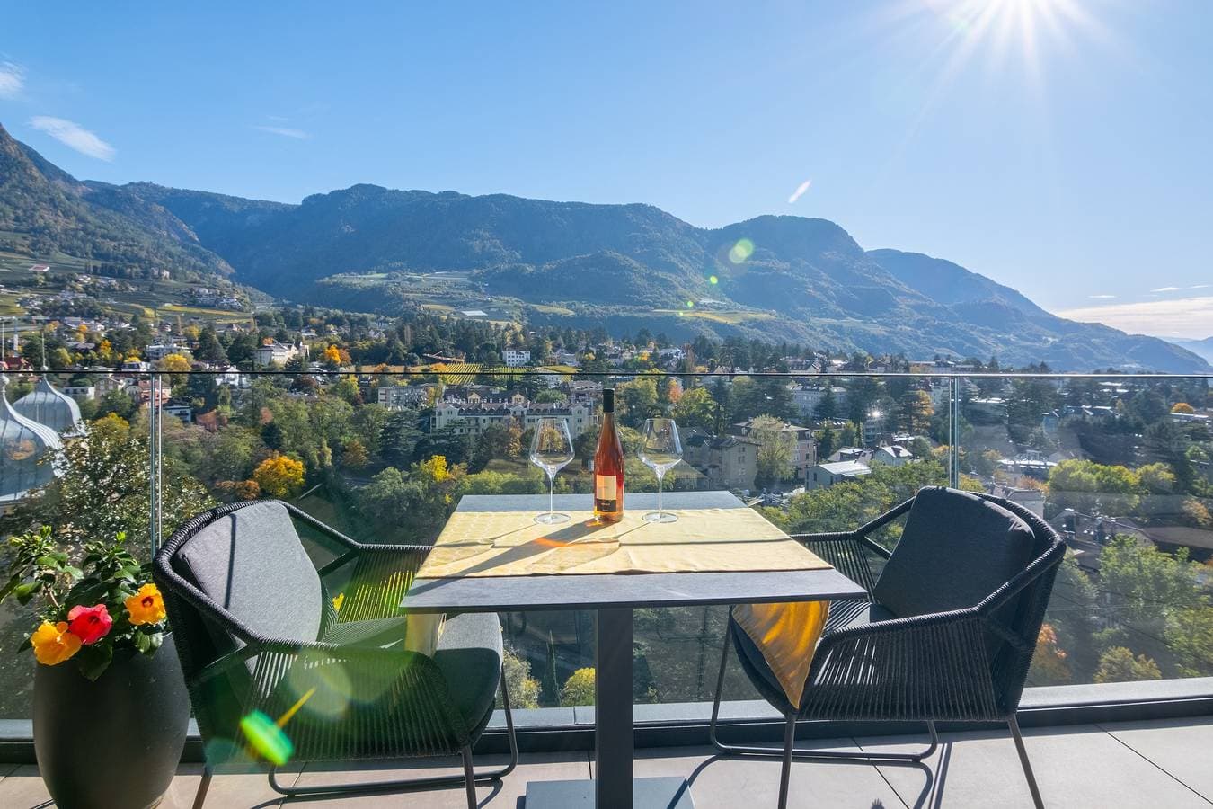 Foto 11 von 43: Ferienwohnung 'Levita Living Freiheit' mit Bergblick und privater Terrasse