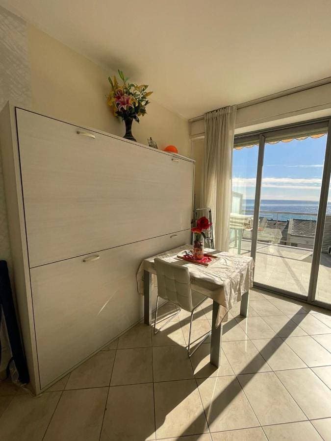 Foto 3 von 31: One-Bedroom Apartment - Sea Side