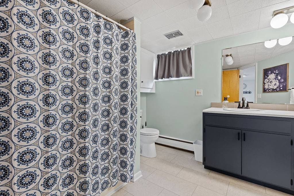 Foto 6 von 35: Blue Roof Lodge: Pet-Friendly, Walkable to Downtown Custer