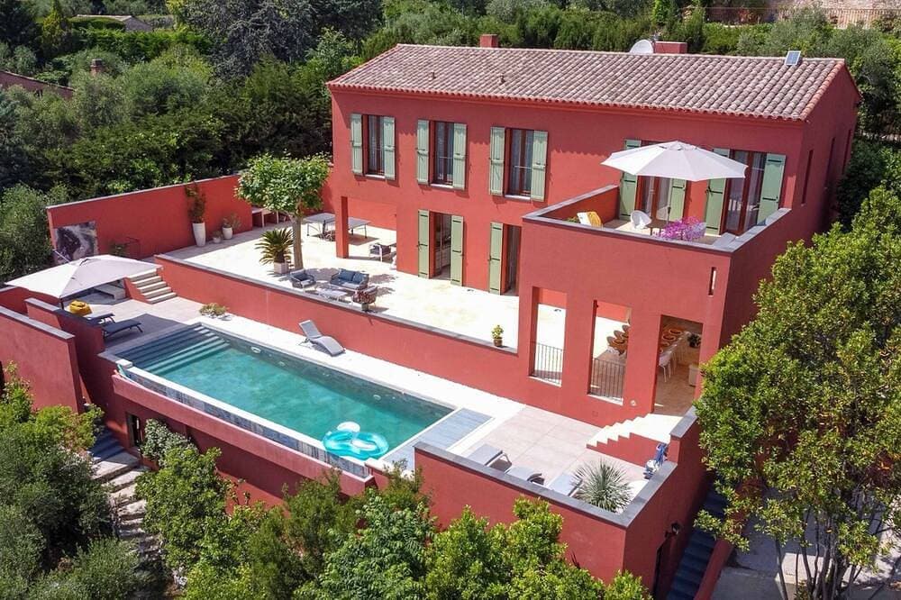 \"Les Chants Vallonnés \" Villa in Spéracèdes, sea view, swimming pool, peace and comfort 1