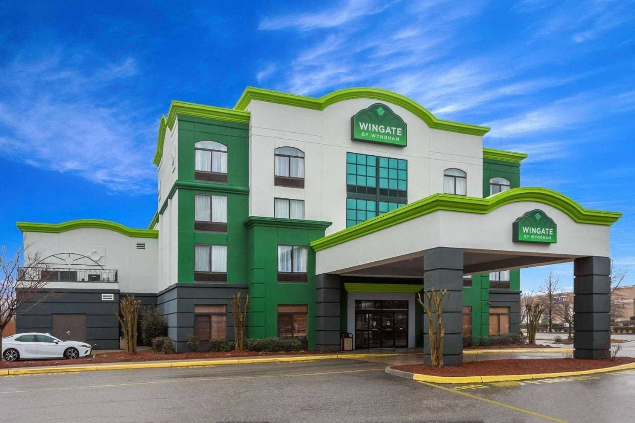 Wingate by Wyndham Chesapeake 1