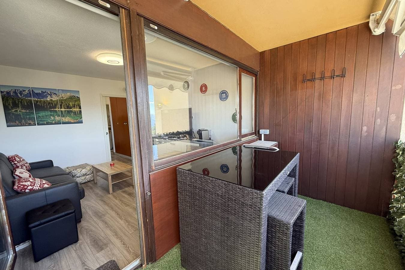 Foto 13 von 23: Ferienwohnung für 4 Personen mit Terrasse