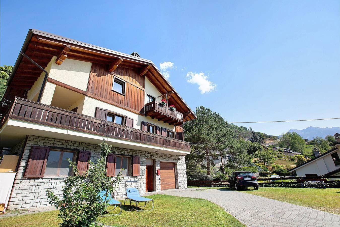 Foto 4 von 18: Ferienwohnung 'Pelòt-de La Masse' mit Bergblick, Privatem Garten und WLAN