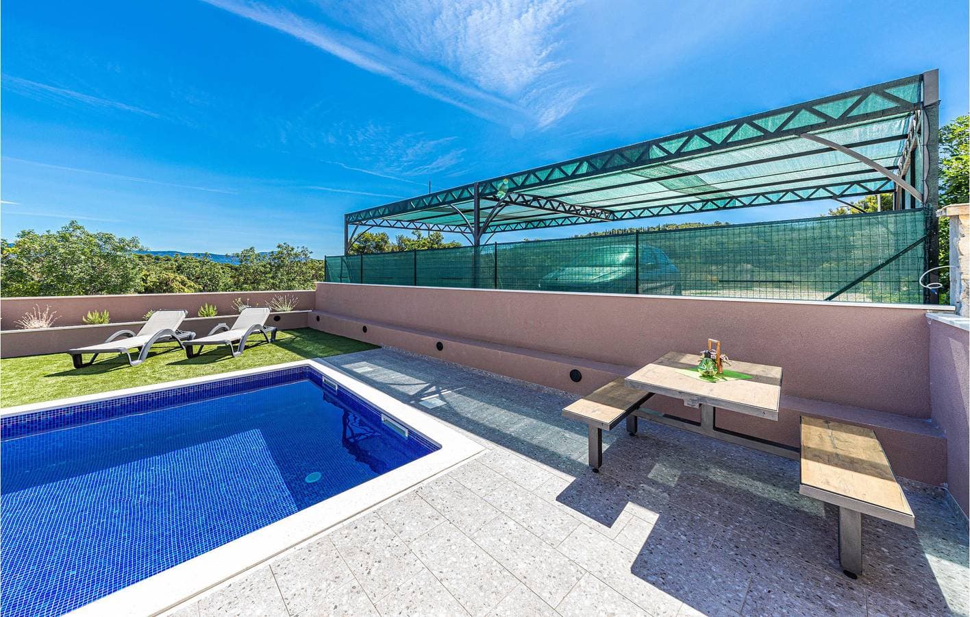 Foto 11 von 27: Apartment mit Meerblick, Pool und Terrasse, 2 km vom Strand entfernt