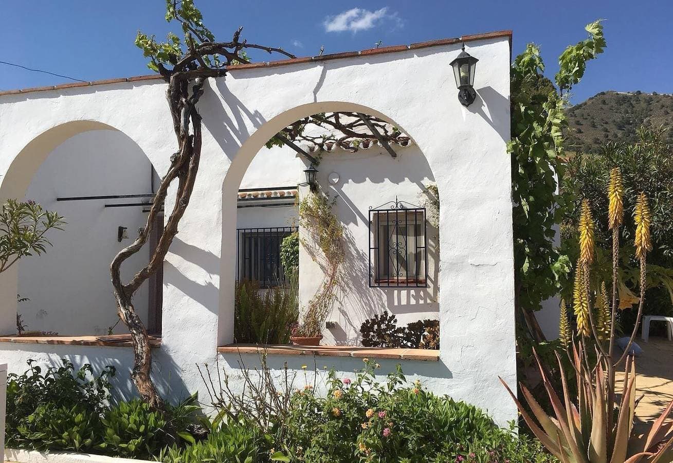 Foto 6 von 29: Ferienhaus "Cortijo Pura Vida" mit Bergblick, Pool, Terrasse & Garten