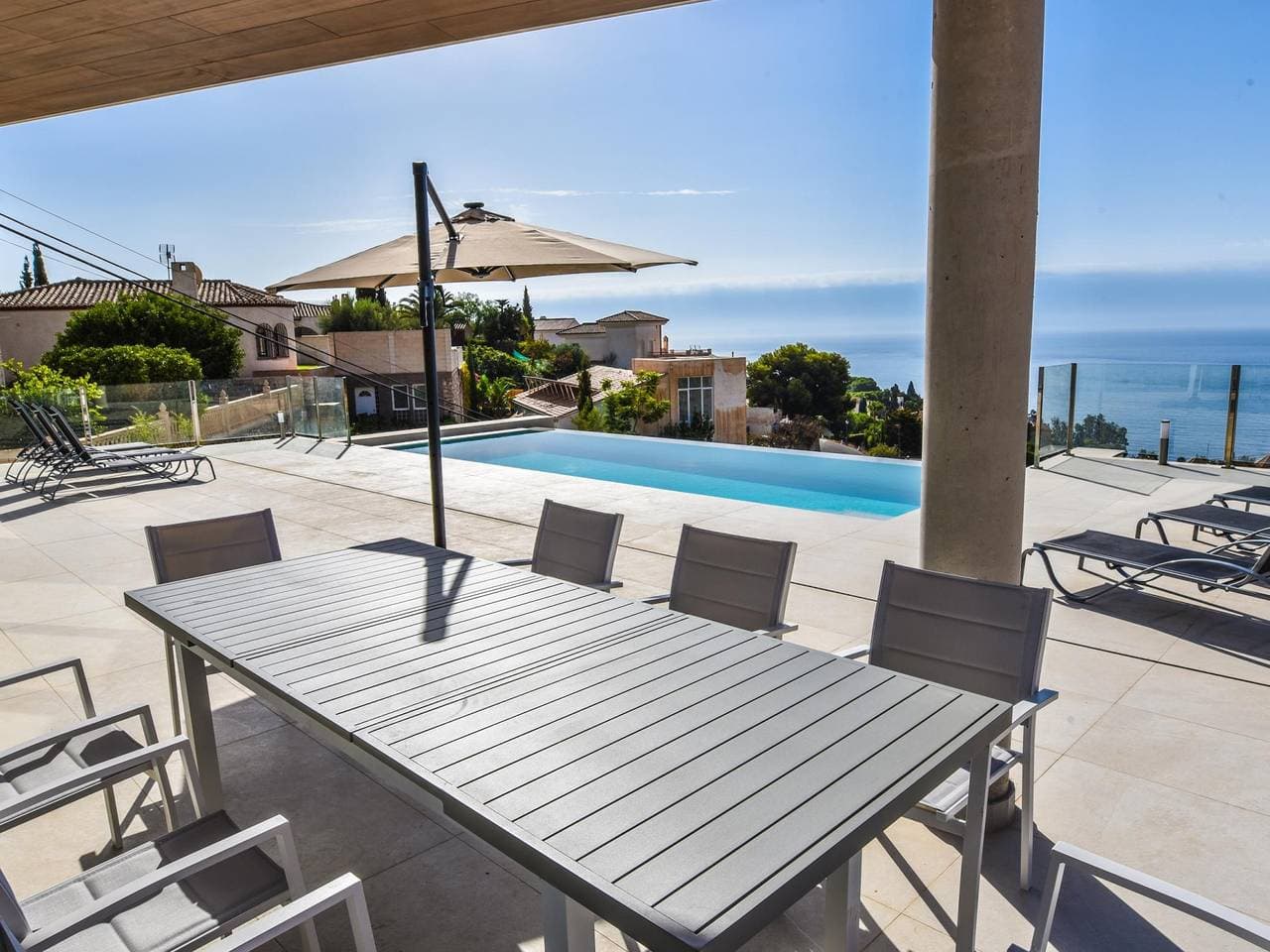 Foto 11 von 35: Villa mit Meerblick, beheiztem Pool und Jacuzzi