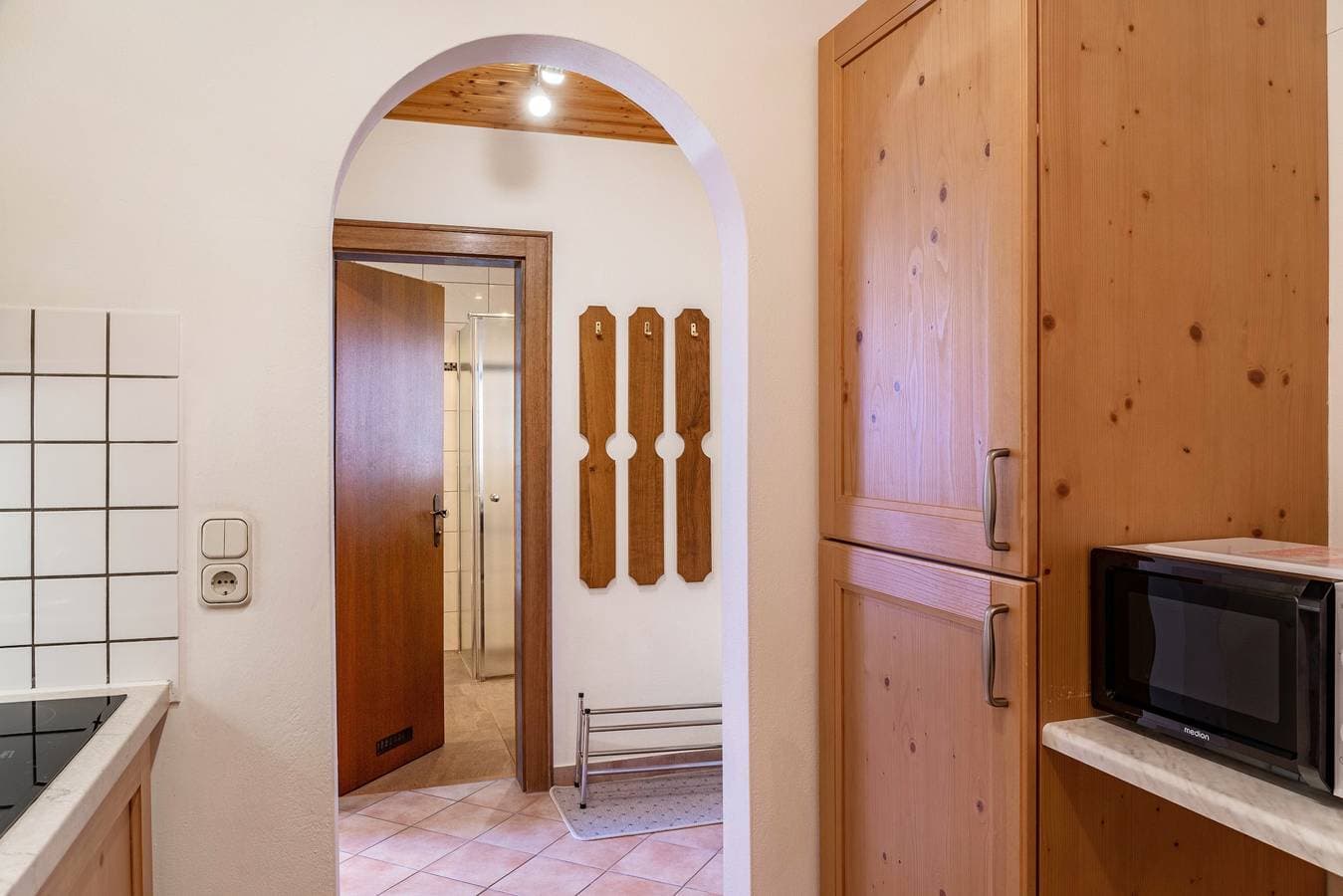 Foto 7 von 18: Ferienwohnung 'Alpenblick Tilly - Eibsee' mit Bergblick, Gemeinschaftsterrasse und WLAN