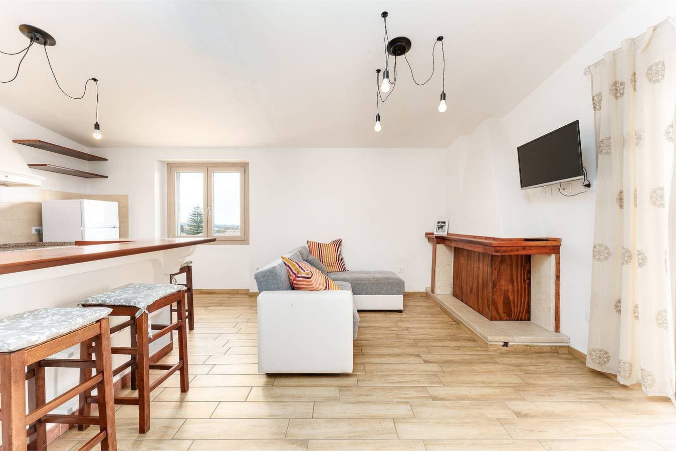 Foto 4 von 23: Ferienwohnung 'Cozy and Cool Flat' mit Bergblick und Balkon