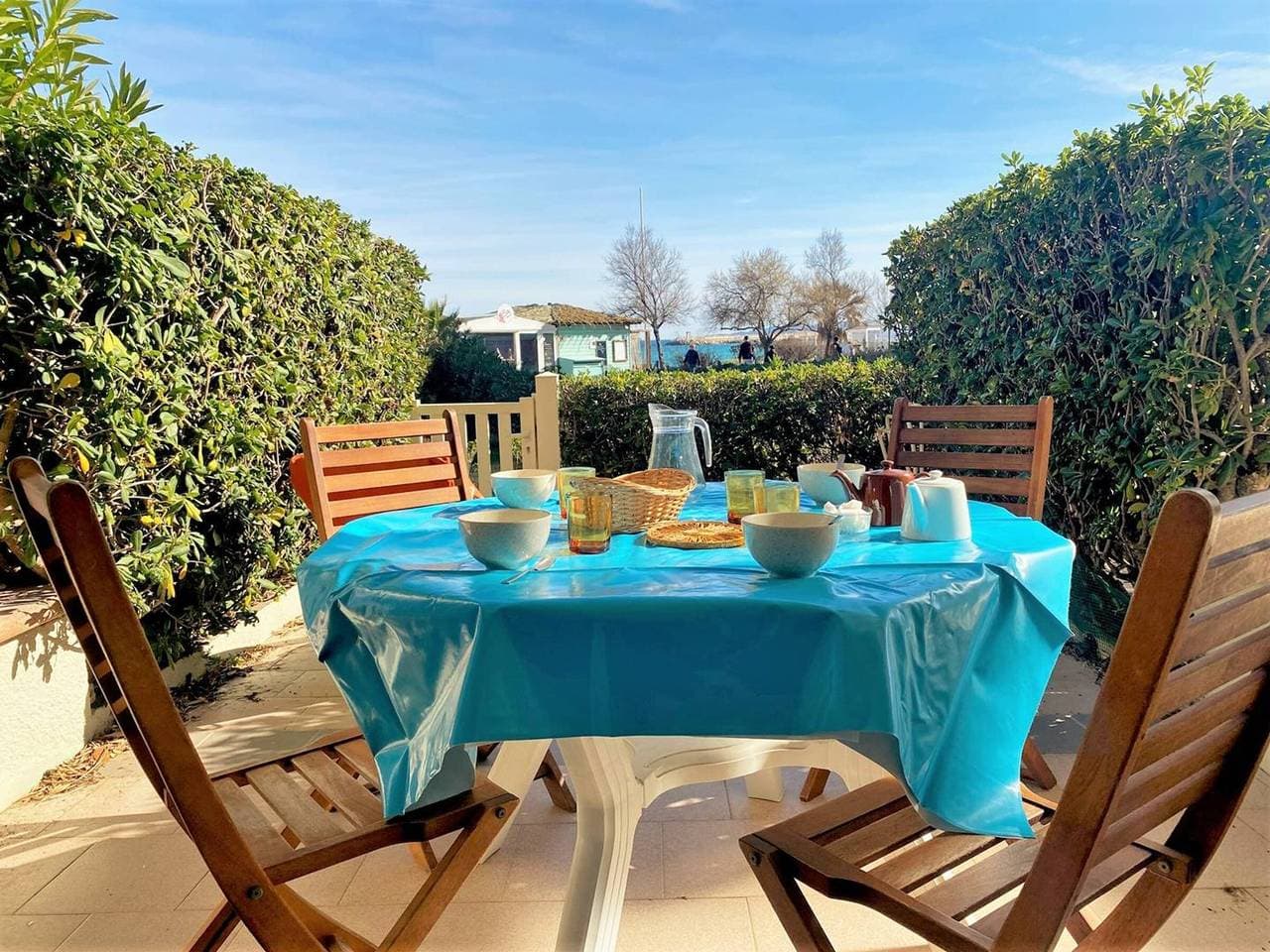 2-Zimmer-Wohnung für 4 Personen, direkt am Strand von Le Lavandou, Terrasse, Parkplatz 1