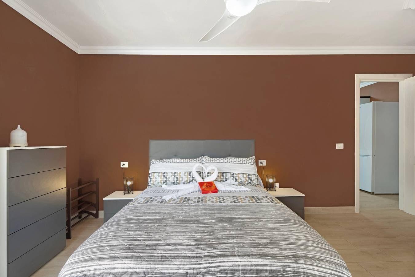 Foto 13 von 25: Ferienwohnung 'La Casita De Edu' mit Gemeinschaftspool, Balkon und Wi-Fi