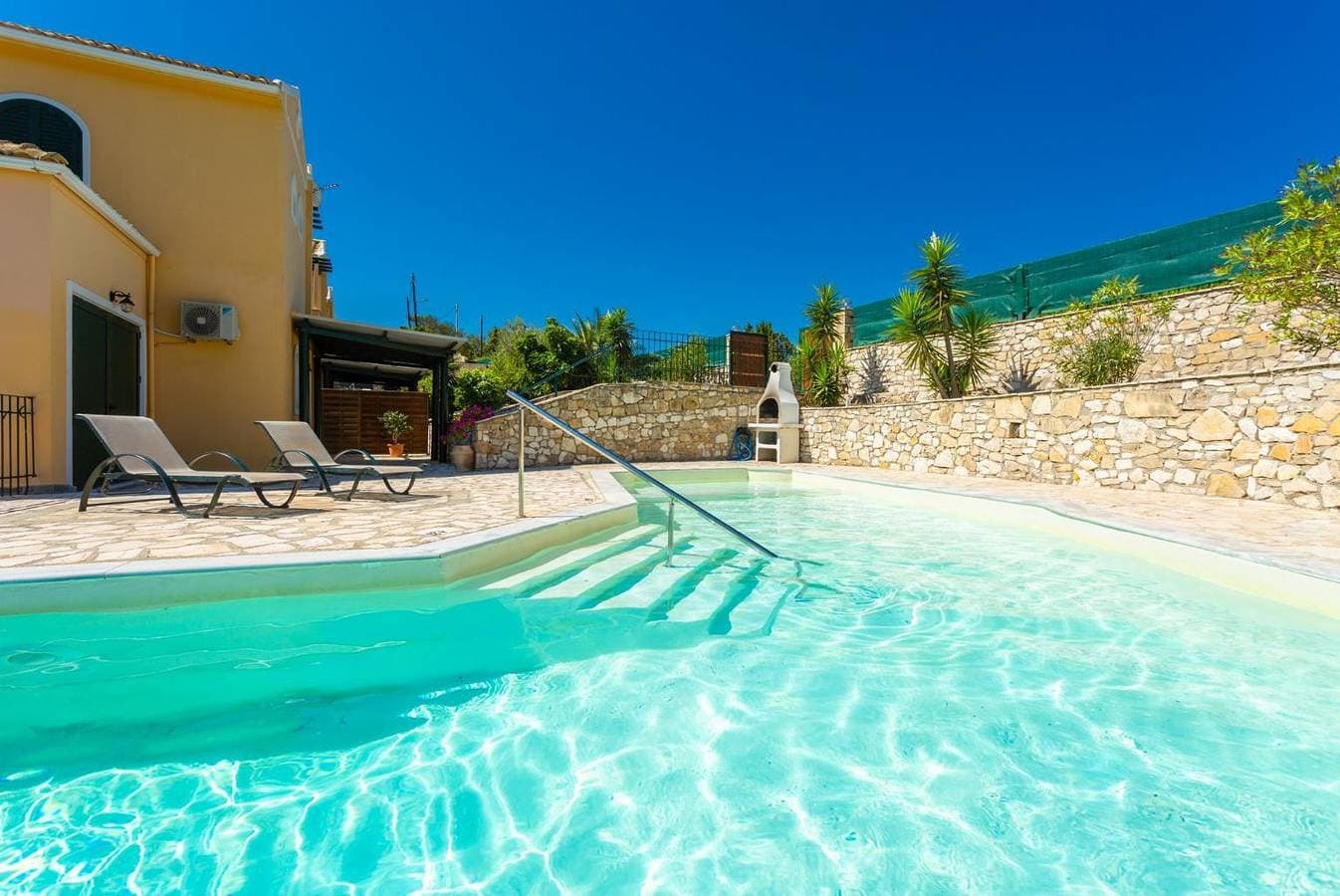 Foto 8 von 33: Villa für 6 Personen mit Kinderpool