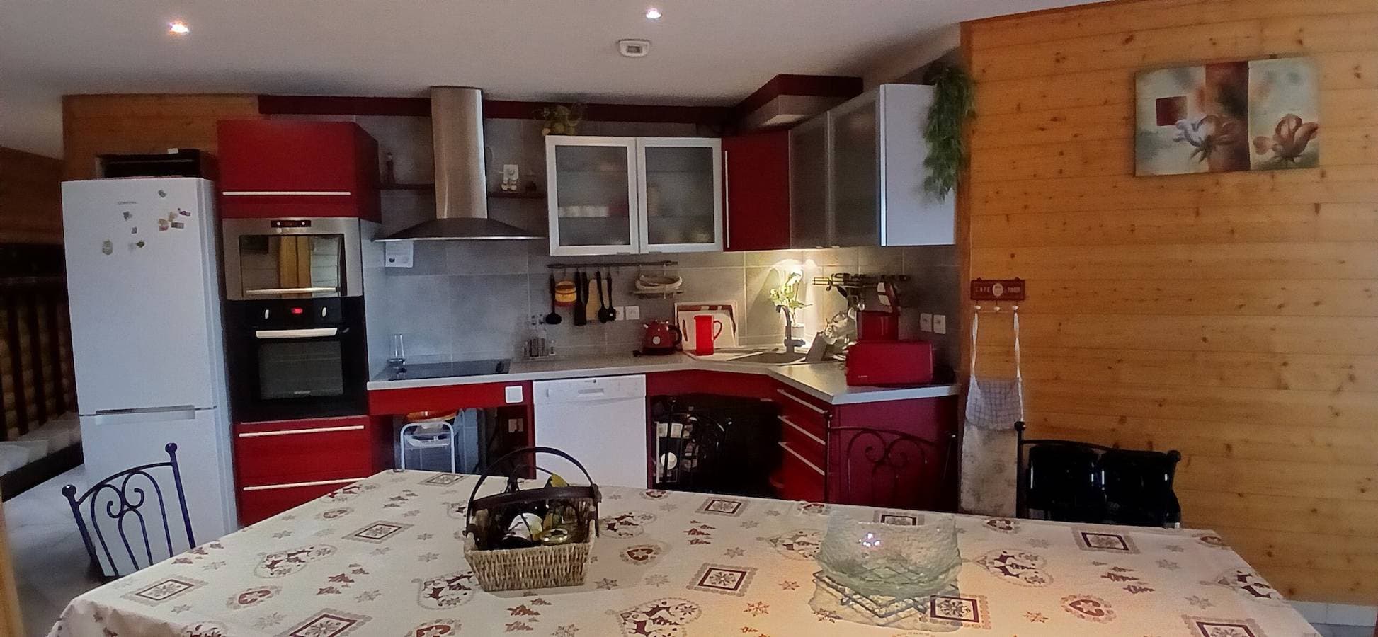 Foto 4 von 35: Ferienwohnung für 6 Personen mit Terrasse