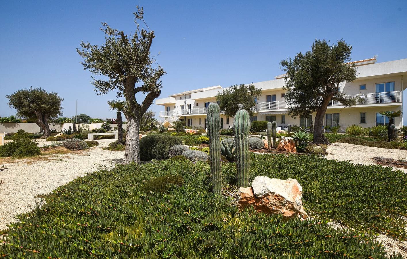 Foto 9 von 21: Apartment mit Meerblick, Parkplatz und AC, 2,5 km zum Strand