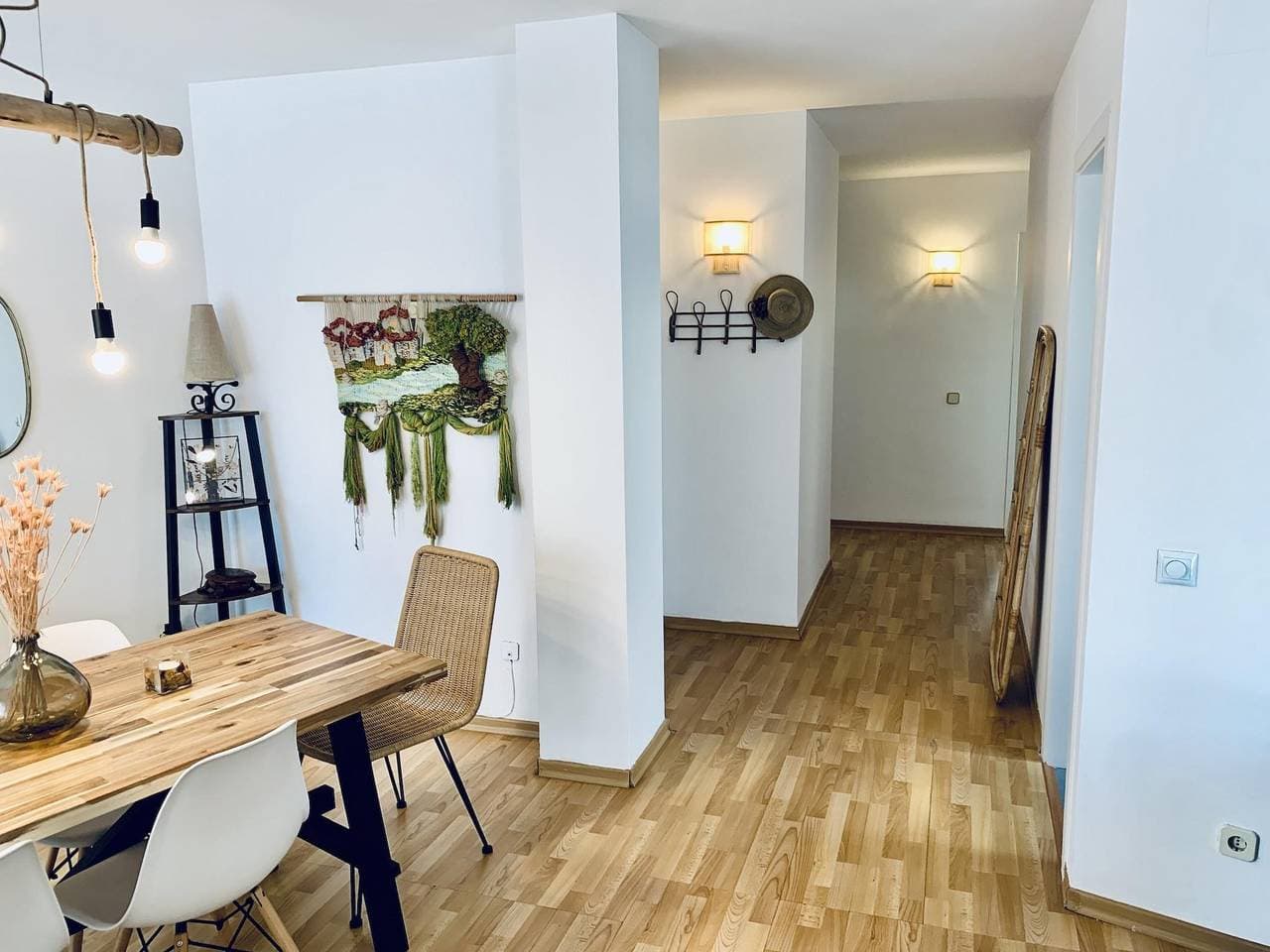 Foto 6 von 16: Ferienwohnung für 5 Personen mit Balkon