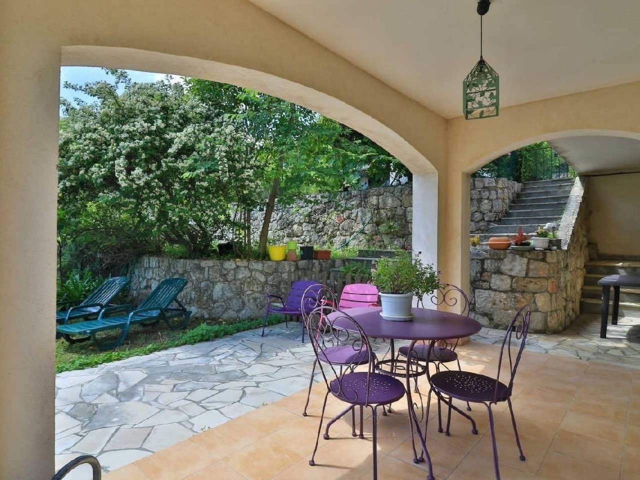 Foto 12 von 25: Appartement in Le Bar-Sur-Loup mit Eigenem Garten