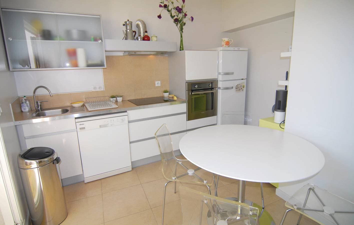 Foto 10 von 30: Beaucaire Wohnung: Parkplatz, Waschmaschine, TV & Internet