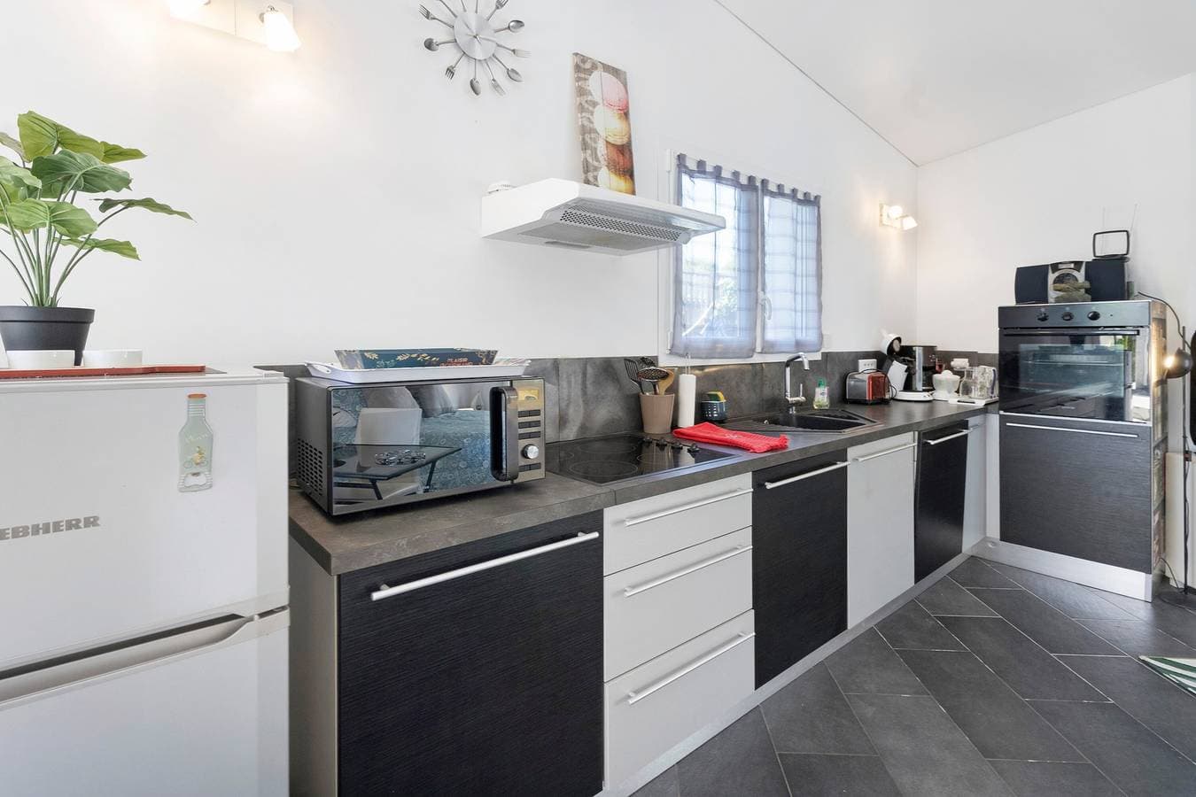 Foto 7 von 26: Studio-Apartment 'Les Oliviers' mit Meerblick, WLAN und Klimaanlage