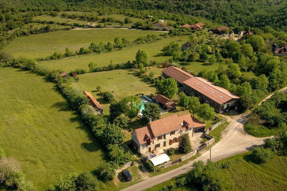 Two-Villa Estate with Pool & Valley Views 1