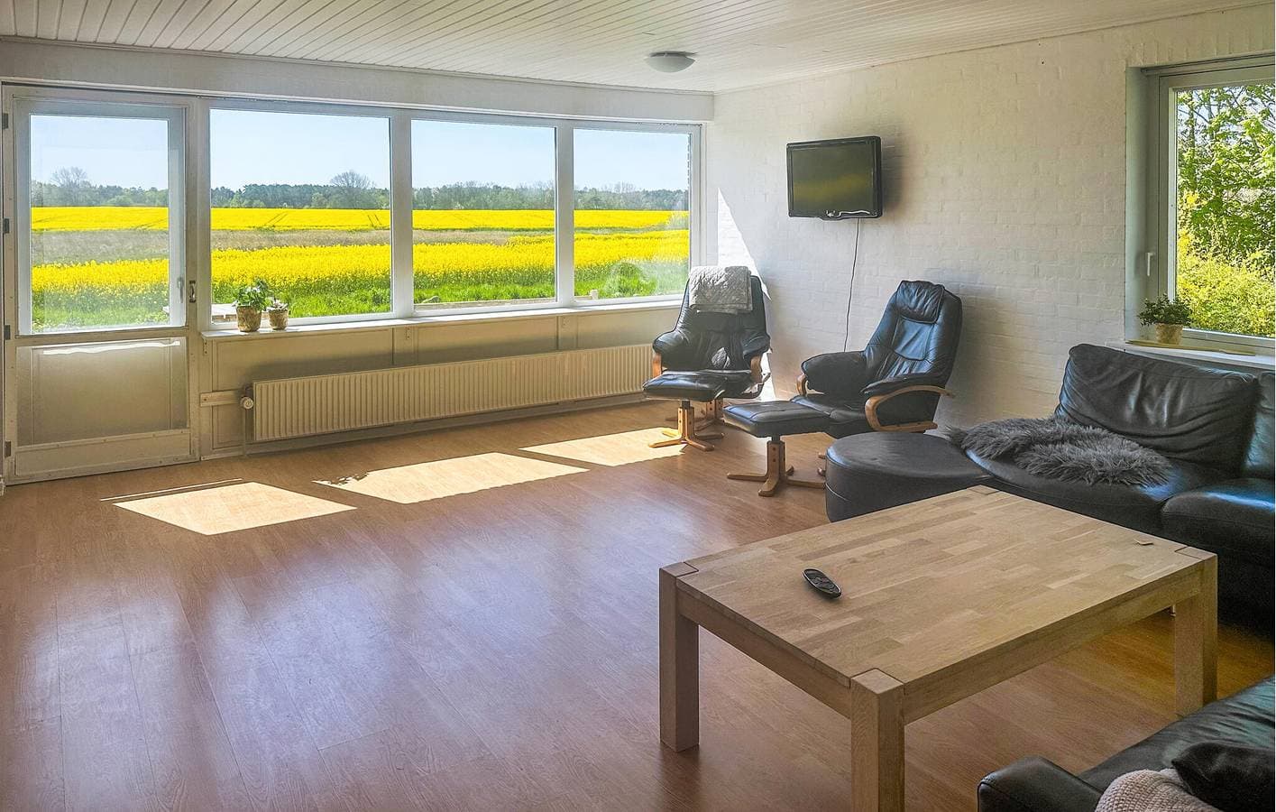 Foto 4 von 16: Ferienhaus für 17 Personen mit Garten