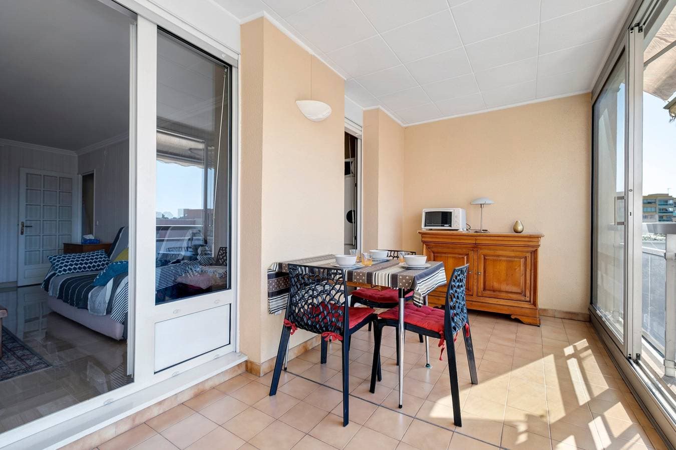 Foto 10 von 23: Appartement 'T2 Val Fleuri Nahe Strände' mit Privater Terrasse