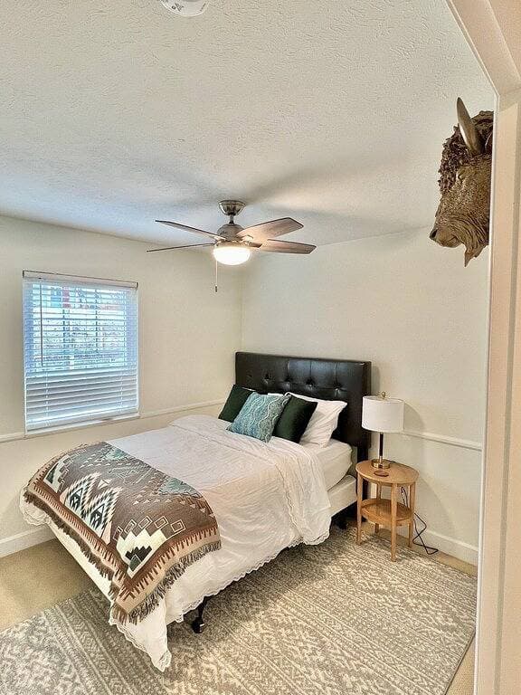 Foto 13 von 13: Hidden Gem - Ideal 4 Bedroom Centennial House