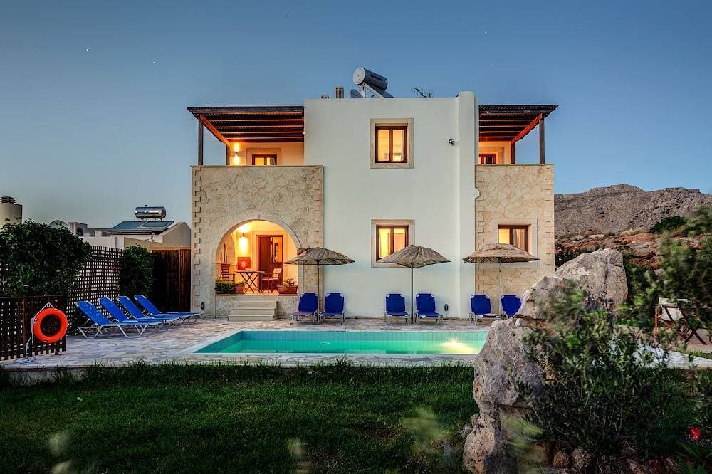 Aeolus 5 Schlafzimmer Villa mit privat Pool und Meerblick, Wi-Fi, 5 Min vom Meer 1