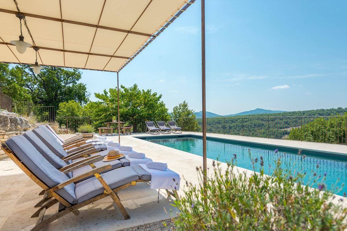 Villa 1