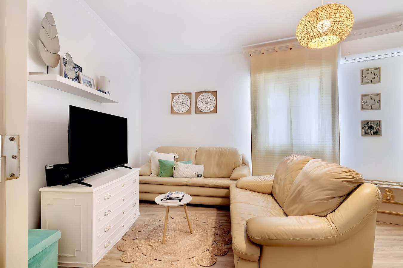 Foto 4 von 45: Ferienhaus 'Caíque – Charmanter Aufenthalt in Olhão' mit privater Terrasse, WLAN & Klimaanlage