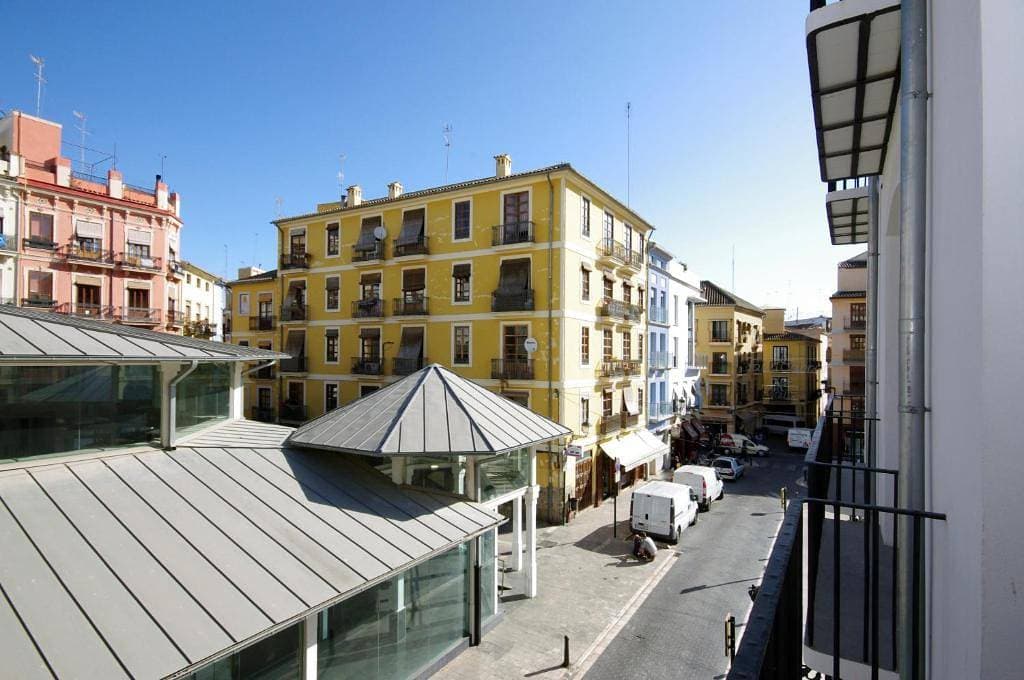 Foto 11 von 16: Reizendes Apartment mit einem Schlafzimmer, Balkon und Aussicht in Valencia