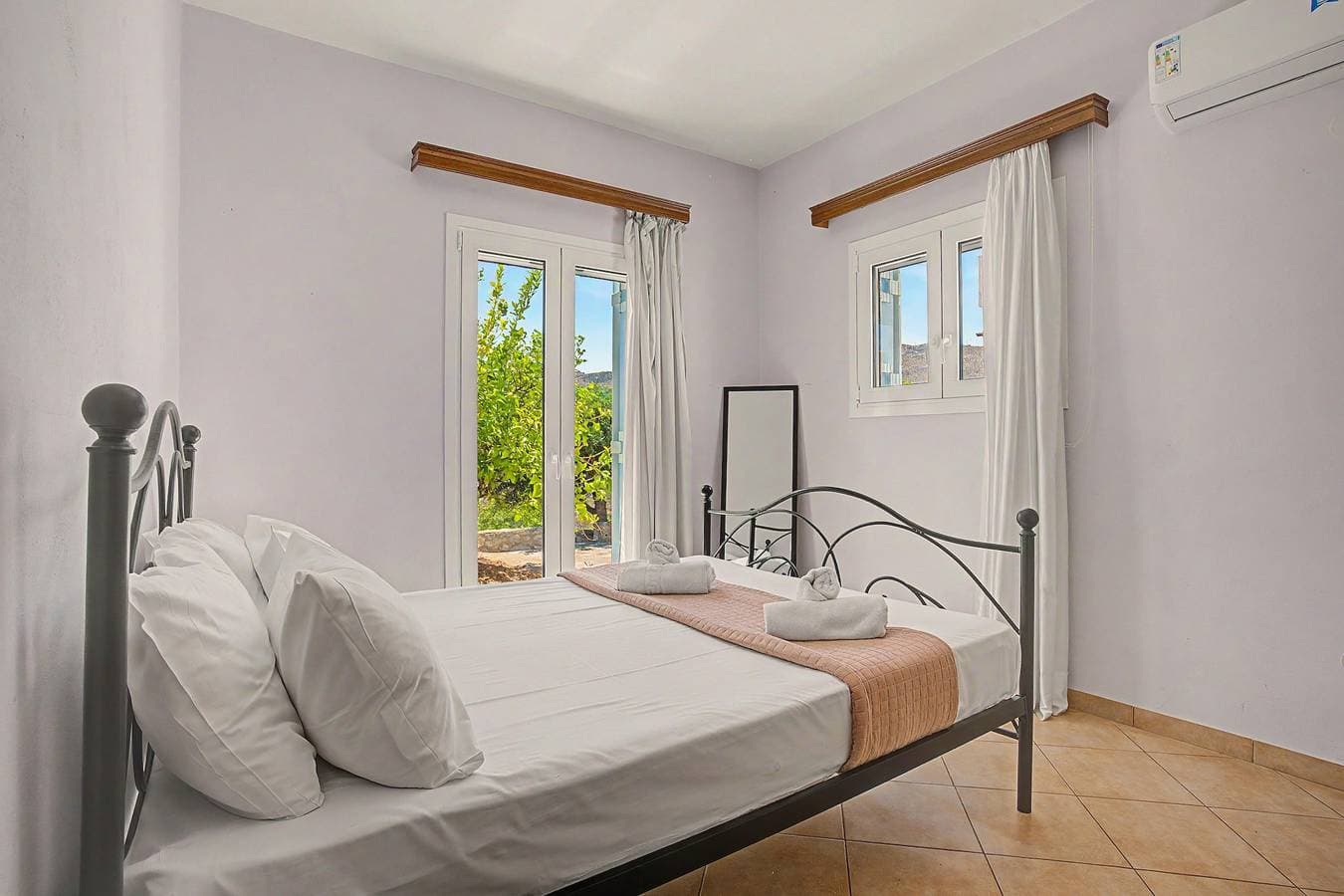 Foto 10 von 28: Alkioni Apartments Kato Zakros – Meerblick & Komfort für bis zu 4 Personen