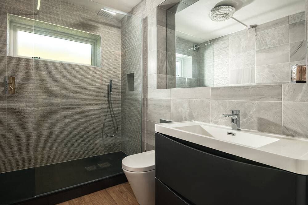 Foto 10 von 17: Seahaven in Sandbanks with Private Hot Tub