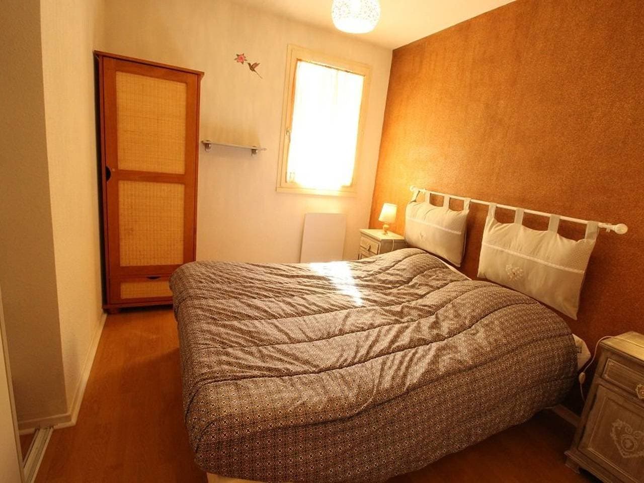 Foto 3 von 13: 2-Zimmer-Kabinenwohnung mit Balkon, Parkplatz, Haustiere erlaubt, WLAN