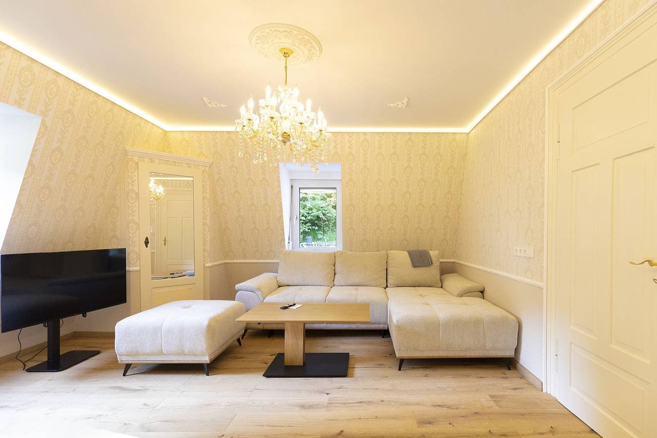 Foto 11 von 25: Ferienwohnung Nachtigall im Schlössle Seeburg – stilvoll wohnen in der Schwäbischen Alb
