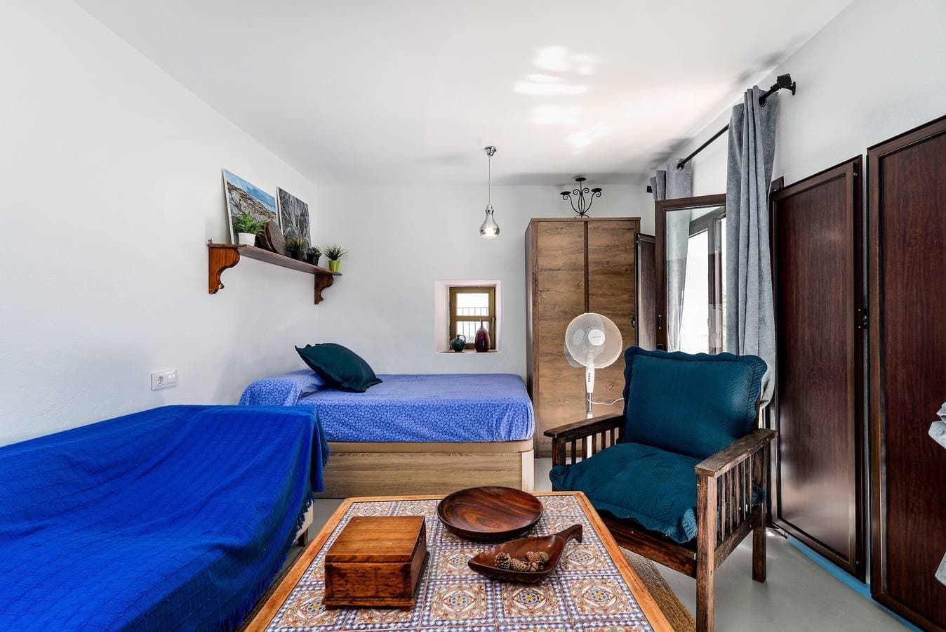 Foto 8 von 28: Einzimmerapartment 'La Casita De Casares' mit Meerblick, privater Terrasse und Balkon